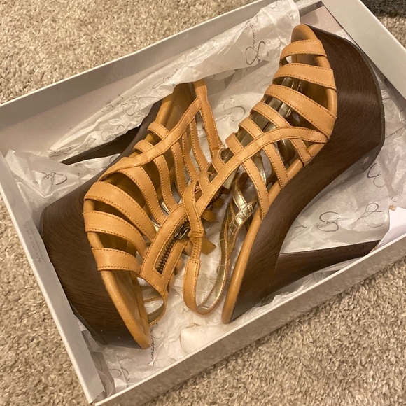 8.5 Jessica Simpson sandals in honey /tan. Used but in good condition. $30. - Picture 2 of 5